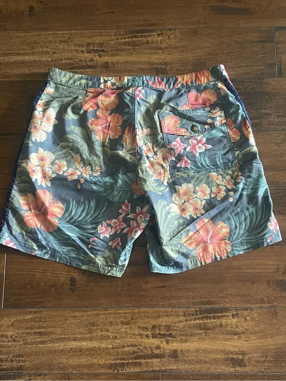 Aviator Nation Tropical Floral Men's Swim Board Shorts